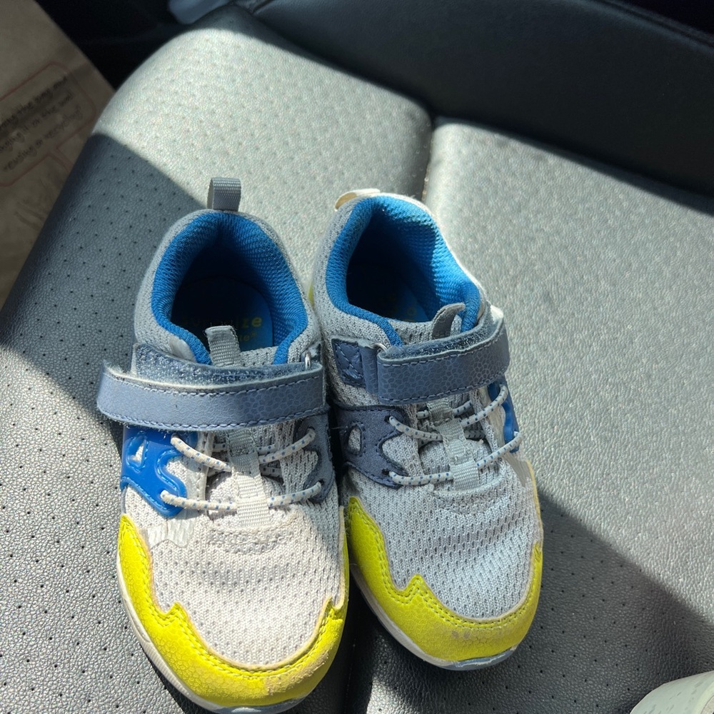 Stride rite toddler runners